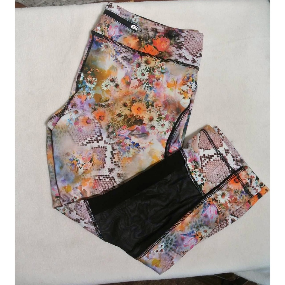 KI Pro Performance Floral Animal Skin Legging Yoga